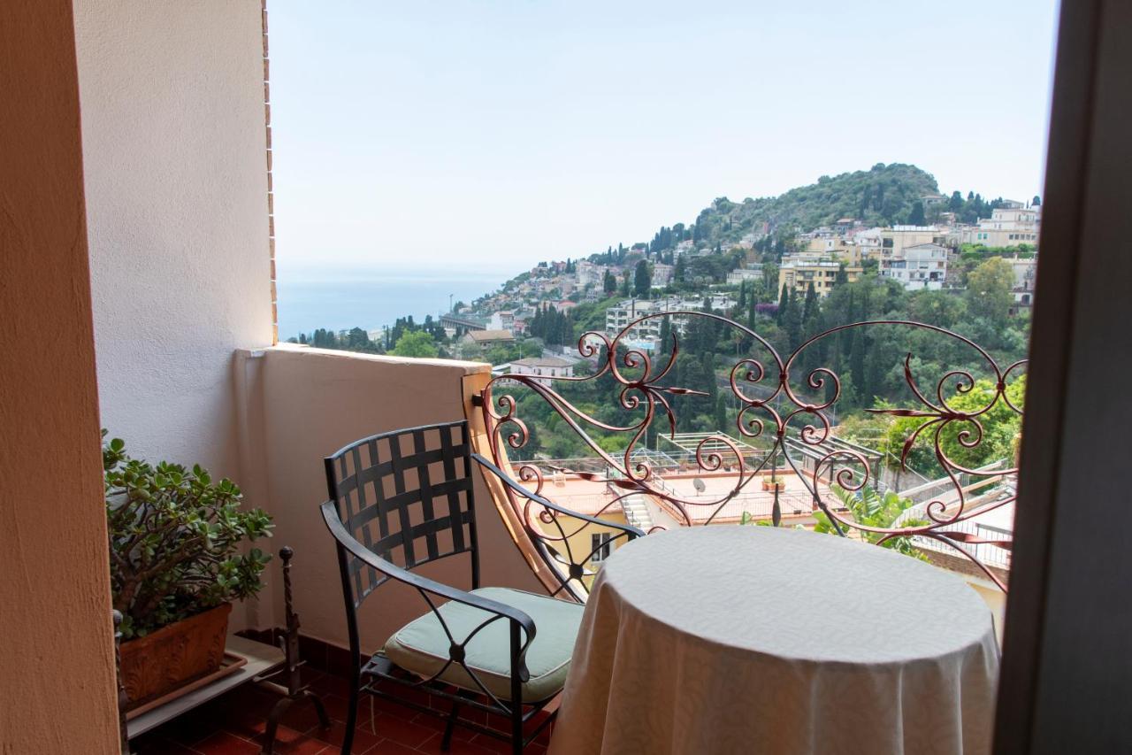 Antelima B&B Taormina Luaran gambar